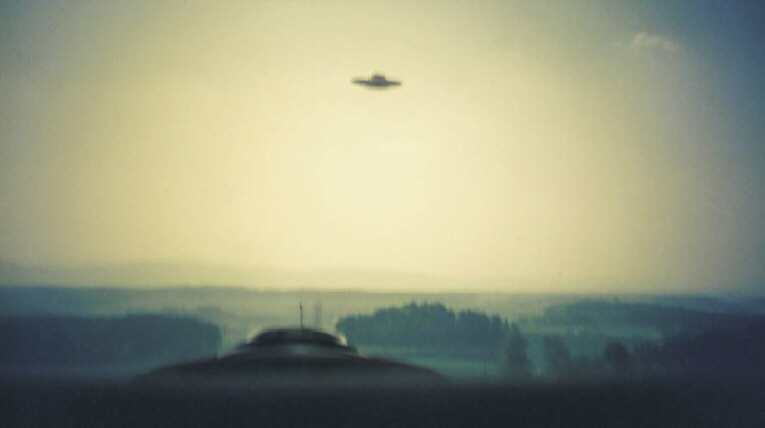 File:Ships side by side.jpg