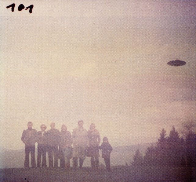 File:Group photo.jpg